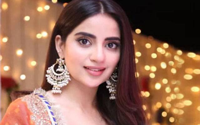 صبور علی کی نئی تصاویر وائرل ،سوشل میڈیا پر تنقید