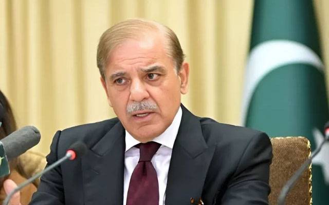 وزیرِ اعظم شہباز شریف ایک روزہ دورہ پر دوحہ پہنچ گئے