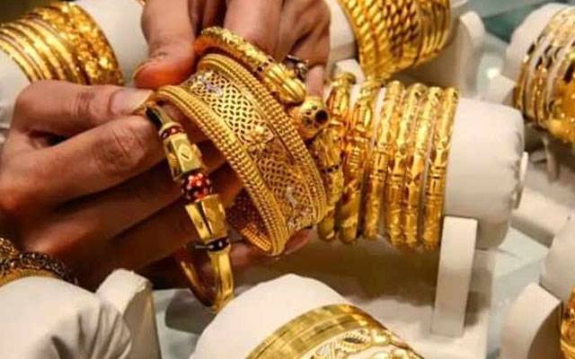 سونے کی قیمتوں میں کمی، جانیے فی تولہ کتنے کا ہوگیا؟