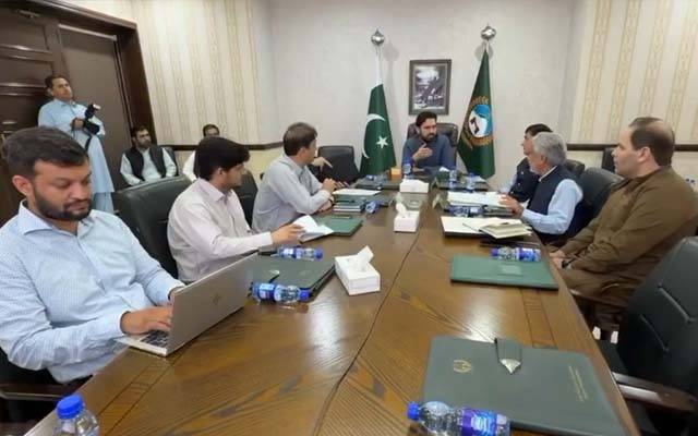 نوجوانوں کے لیے اسٹارٹ اپس، کیریئر گائیڈنس، تربیتی پروگراموں، کھیلوں اور ٹیلنٹ کی سرپرستی کا دائرہ مزید وسیع ؛ وزیر اعلیٰ کے پی کے کا اعلان 