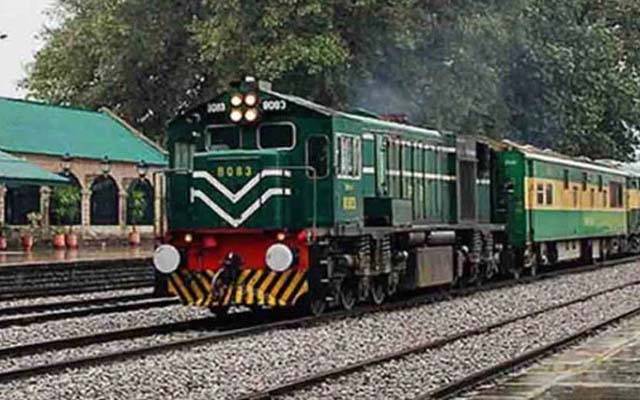 ریلوے مسافروں کیلئے خوشخبری ؛ لاہور براستہ قصور پاکپتن ٹرین بحال 