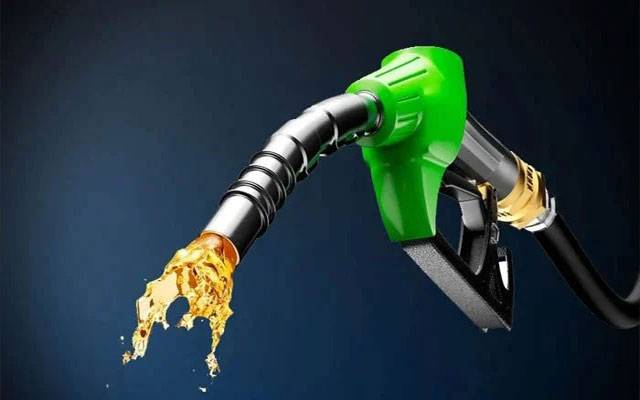 پیٹرول کے ذخائر کتنے دن چلیں گے؟ تیل کمپنیوں نے خبردار کر دیا