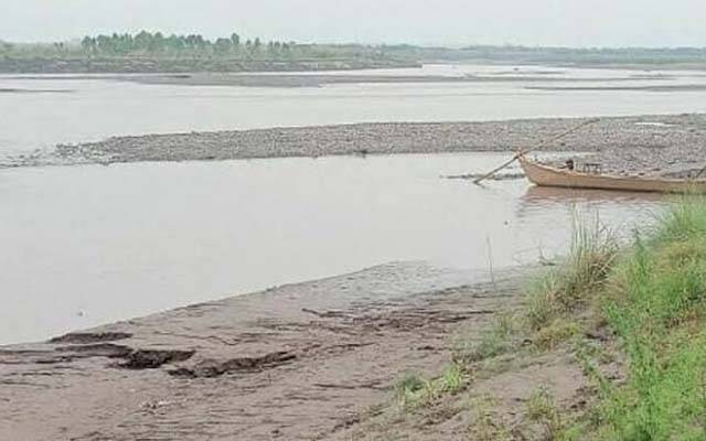 بھارت سےپاکستان میں داخل ہونے والے دریائےچناب میں پانی کی آمد میں مسلسل کمی 