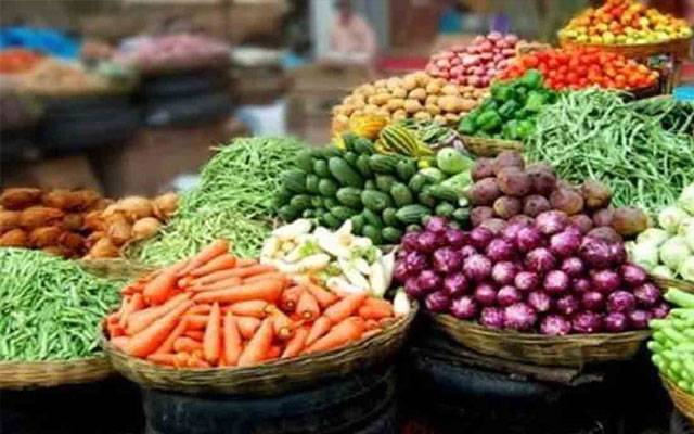 سرکاری نرخنامہ بے اثر، سبزیاں اور پھل من مانی قیمتوں پر فروخت