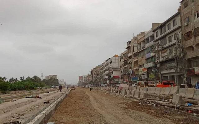 حکومت سندھ کا یونیورسٹی روڈ کی مکسڈ ٹریفک لین جلد کھولنے کا فیصلہ