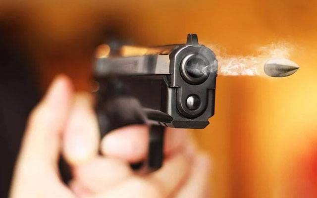 غازی آباد: بچے کو شور کرنے سے منع کرنے پر گولیاں چل گئیں