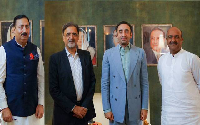 بلاول بھٹو سے قمر زمان کائرہ اور قمر رضا کی ملاقاتیں، آزاد کشمیر انتخابات اور اوورسیز پاکستانیوں کے مسائل پر تبادلہ خیال