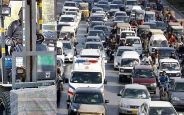 صوبہ بھر میں ٹریفک قوانین کی خلاف ورزی پر زیرو ٹالرنس پالیسی، ہزاروں گاڑیوں و موٹر سائیکلیں بند