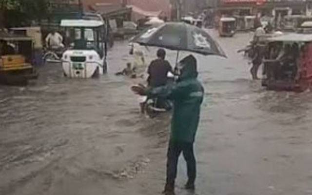 مون سون کا دوسرا سپیل، لاہور ٹریفک پولیس الرٹ، انڈر پاسز اور نشیبی علاقوں میں اضافی نفری تعینات