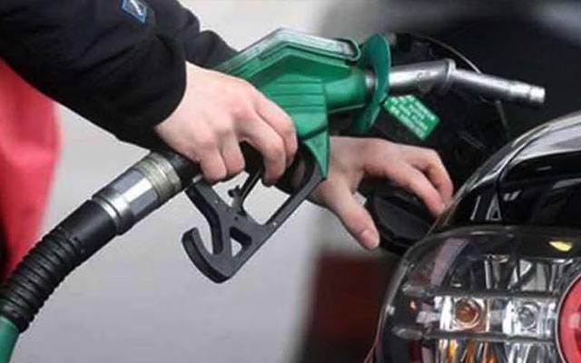 پیٹرول اور ڈیزل مہنگا، حکومت نے نئی قیمتوں کا اعلان