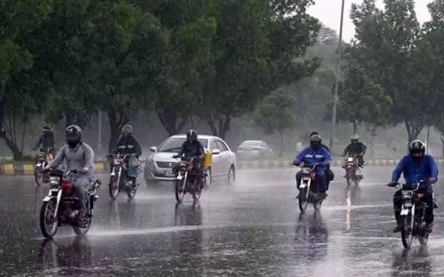  مون سون کا سلسلہ جاری، مختلف شہروں میں وقفے وقفے سے بارشیں