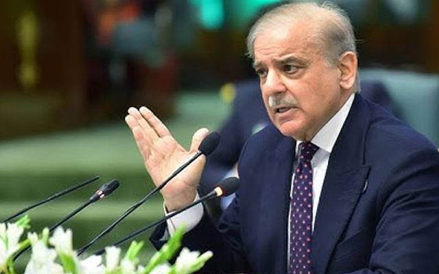 وزیراعظم کا پیٹرولیم قیمتوں کے طریقہ کار اور ایل این جی خریداری پر اہم اجلاس آج طلب