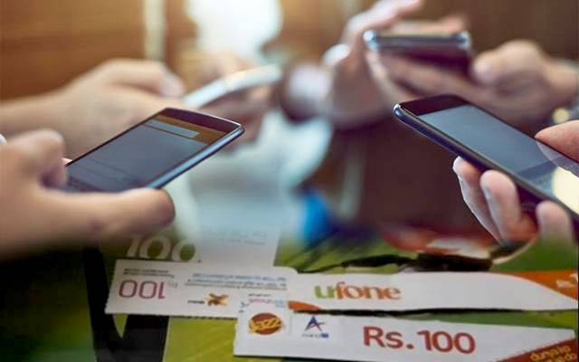 پاکستان میں100 روپے موبائل لوڈ پر بھاری ٹیکس برقرار