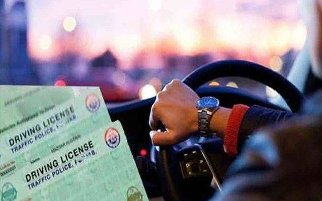 لاہور:غیر ذمہ دارانہ ڈرائیونگ، حادثات میں ملوث 110 ڈرائیورز کے لائسنس معطل