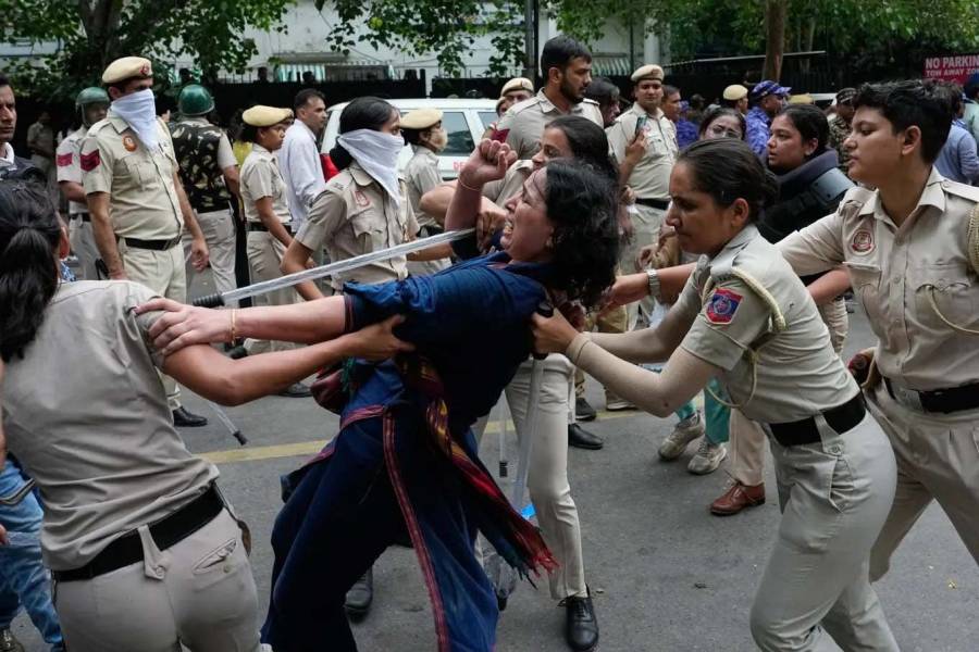 بھارتی سپریم کورٹ ڈر گئی،پہلےاحتجاجی طلبہ کی درخواست نہ مانی، اب کل سماعت