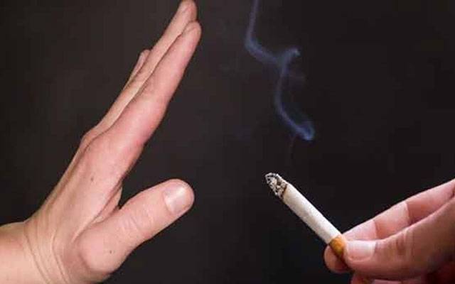 سگریٹ نوشی چھوڑنا مشکل لگتا ہے؟ یہ طریقہ اپنائیں 
