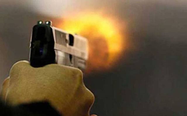 چوہنگ میں نامعلوم موٹرسائیکل سواروں کی فائرنگ، 21 سالہ نوجوان زخمی