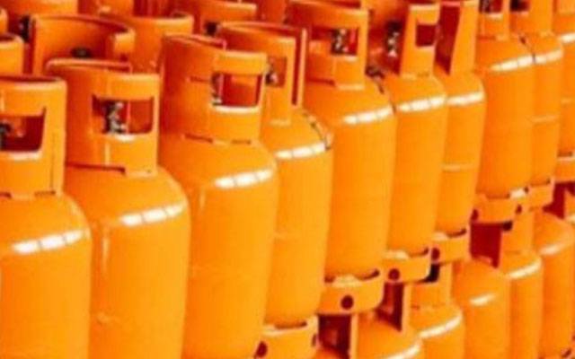 ایل پی جی کی سرکاری قیمت کے برعکس مہنگے داموں فروخت، شہری پریشان