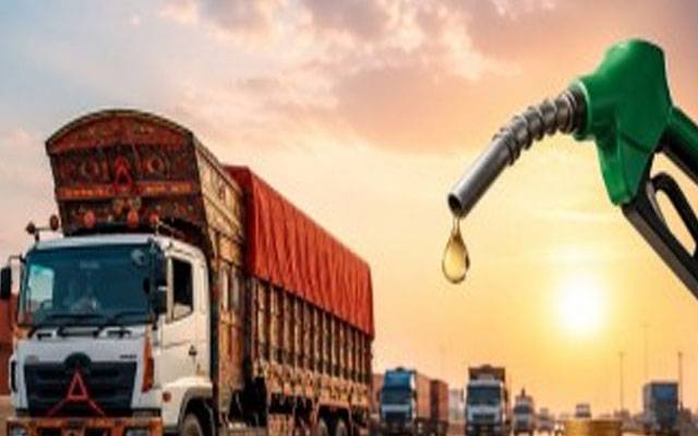 پیٹرولیم مصنوعات کی قیمتوں کے تعین پر ٹرانسپورٹرز کا احتجاج شدت اختیار کر گیا