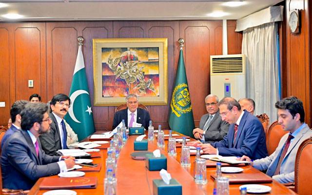 قونصلر خدمات ڈیجیٹل بنانے کا فیصلہ، اسحاق ڈار کی شفاف اور تیز تر سہولیات کی ہدایت