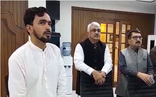 خواجہ سلمان رفیق کا پی ڈی ایم اے ہیڈ آفس کا دورہ، سیلاب سے نمٹنے کی تیاریوں کا جائزہ 