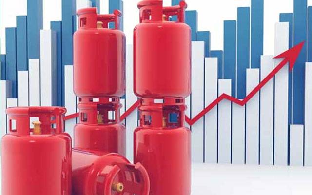 ایل پی جی مہنگی، اوپن مارکیٹ میں سرکاری نرخ سے دگنی قیمت پر فروخت