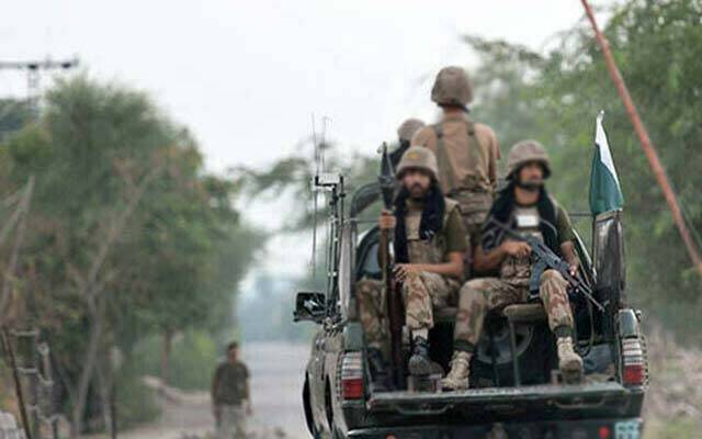 سیکورٹی فورسز کا نوشکی میں آپریشن ؛ ایک خودکش بمبار سمتیت فتنۃ الہندوستان کے 7 دہشت گرد ہلاک