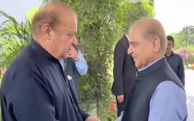 وزیراعظم شہباز شریف کی میاں محمد نواز شریف سے ملاقات، سیاسی صورتحال پر تبادلۂ خیال