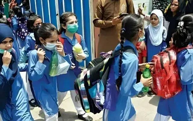  دارالحکومت کے تعلیمی اداروں میں چھٹیاں ختم 
