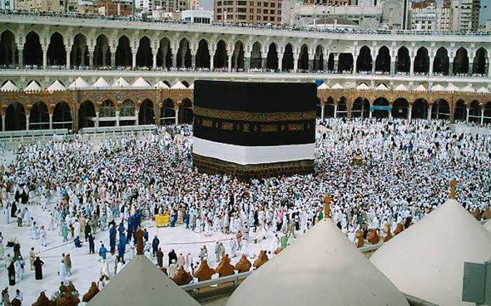 سرکاری حج سکیم: عازمین کا اس بار کتنا خرچہ متوقع ہے؟