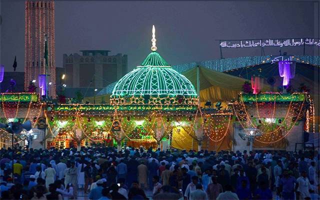 حضرت داتا گنج بخشؒ کے 983ویں سالانہ عرس کی تین روزہ تقریبات آج اختتامی مرحلے میں داخل