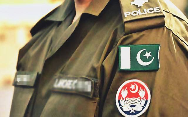 لاہور: اے ایس آئی کی لڑکی سے مبینہ زیادتی، ایس ایچ او غازی آباد سمیت تھانے کا پورا عملہ معطل 