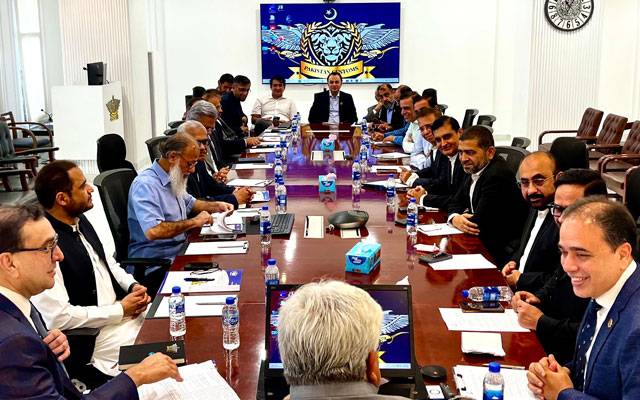 چیئرمین ایف بی آر کی کاروباری رہنماؤں سے ملاقات، ٹیکس نظام آسان بنانے پر اتفاق