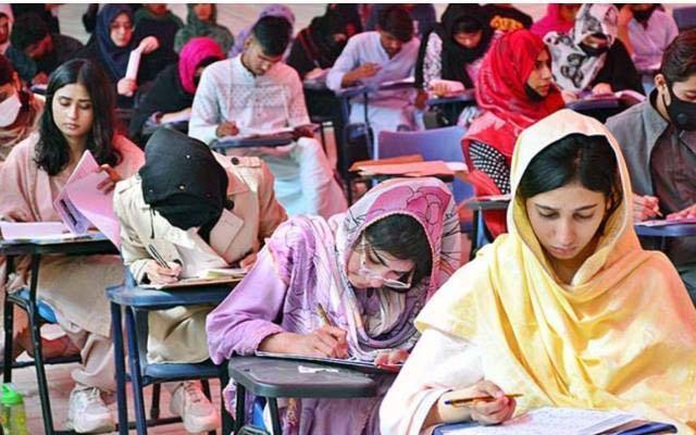میڈیکل سٹوڈنٹس کیلئے اہم خبر؛ ایم ڈی کیٹ امتحان کی تاریخ تبدیل ، نیا شیڈول جاری