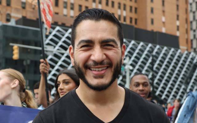  ڈاکٹر عبدل السید نے کانگریس کی خاتون رکن کو انتہائی سخت مقابلے کے بعد شکست دے دی