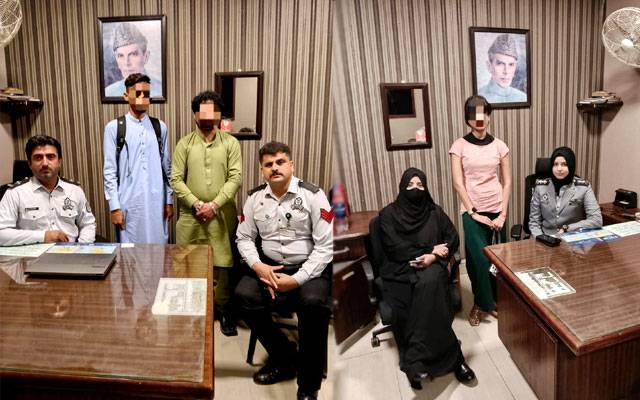 کراچی ایئرپورٹ پر ایف آئی اے کی کارروائی، 3 مسافر آف لوڈ