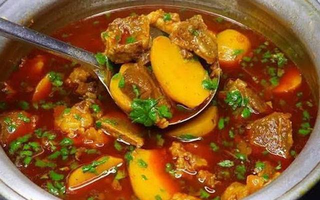 مزیدار آلو گوشت بنانے کی ترکیب 