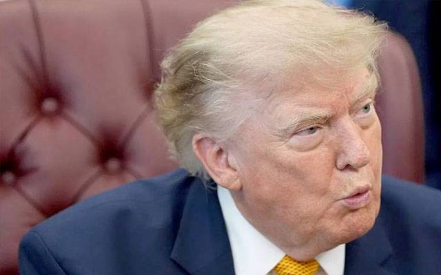  ٹرمپ کا نیا ہیئر اسٹائل؛سوشل میڈیا پر نئی بحث چھڑ گئی