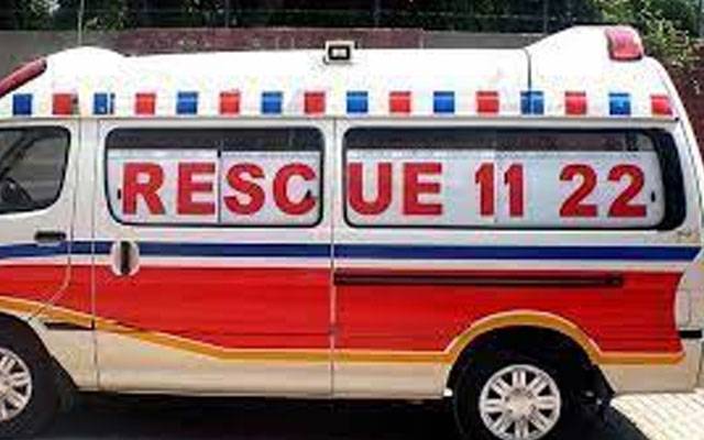 شاہ جمال انڈر پاس پر موٹر سائیکل کو حادثہ، خاتون موقع پر جاں بحق، دو زخمی