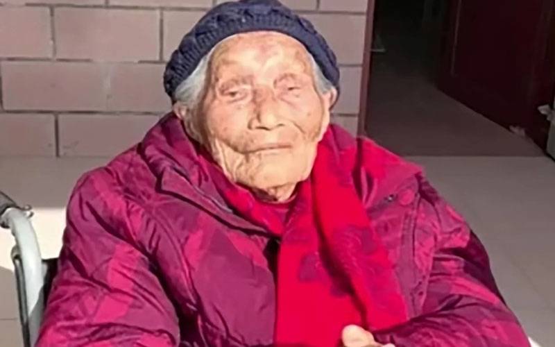 111 سالہ چینی خاتون نے لمبی عمر کا راز بتا دیا 