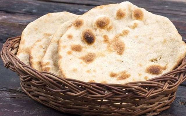  آٹے کی قلت نہیں، خلاف ورزی پر فلور ملز اور ڈیلرز کے لائسنس معطل