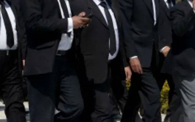 فیصل آباد میں پولیس کے مبینہ ناروا رویے کیخلاف وکلاء کا کل مکمل ہڑتال کا اعلان