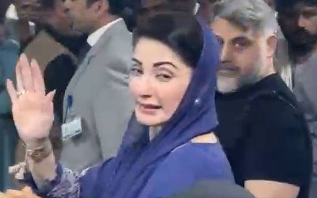 وزیر اعلی پنجاب کی پنجاب انسٹی ٹیوٹ آف نیورو سائنسز آمد ، مریم اورنگزیب کی ساس مسز تاثیر کی عیادت کی