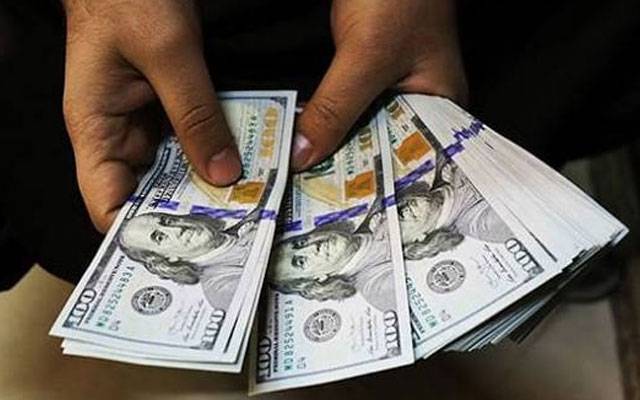 ڈالر کی قیمت میں کمی 