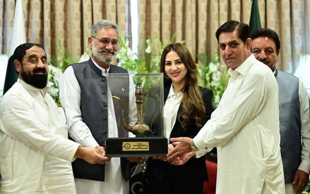 امریکی ناظم الامور کی اسپیکر خیبرپختونخوا اسمبلی سے ملاقات