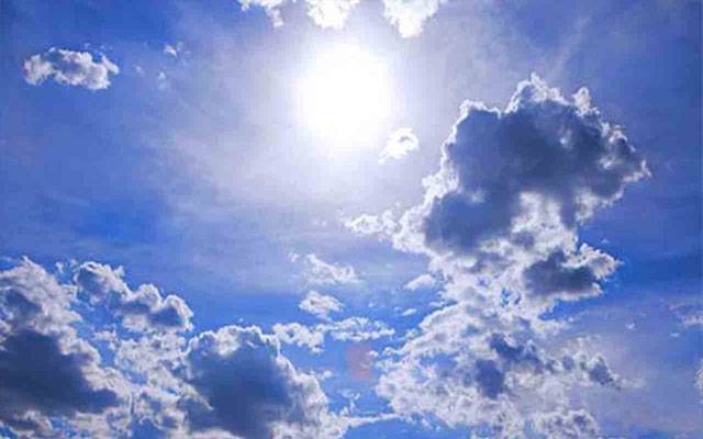 باغوں کے شہر لاہور میں موسم خوشگوار، آئندہ 24 گھنٹوں میں بارش کا امکان
