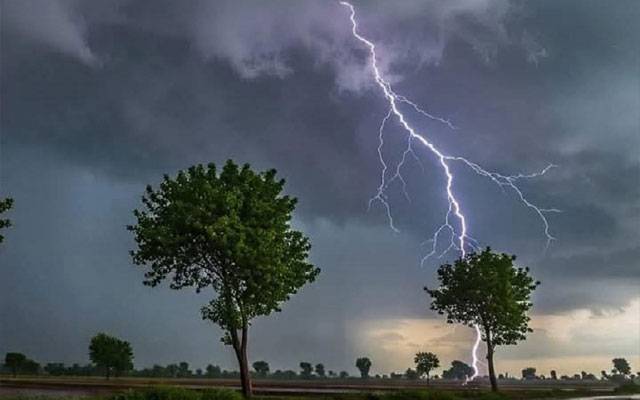 بلوچستان میں تیز ہواؤں، گرج چمک اور بارش کا امکان، پی ڈی ایم اے نے الرٹ جاری کر دیا
