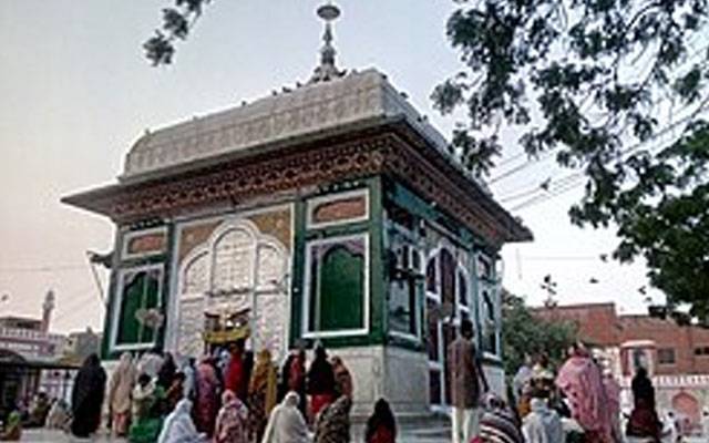 صوفی بزرگ حضرت میاں میرؒ کا 403 واں سالانہ عرس، زائرین کی آمد کا سلسلہ جاری
