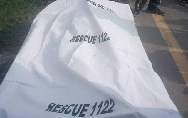 پرانا کاہنہ میں تیز رفتار لوڈر رکشے کی ٹکر، 27 سالہ نوجوان جاں بحق