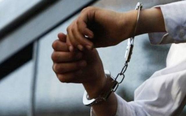 نواب ٹاؤن پولیس نےموٹر سائیکل چور گرفتار کر لیا